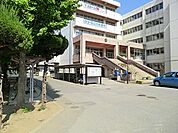中学校 360m 越谷市立栄進中学校