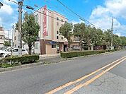 病院 800m 越谷津田医院