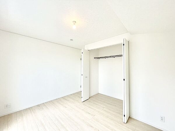 寝室を拡大表示