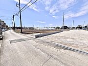 見通しの良さとともに、街並みに開放感を与えてくれます。