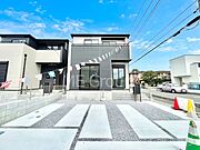 洗練された外観、上質な住空間が広がる室内は永く安心して過ごせる住居です。 