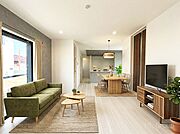落ち着いた雰囲気のＬＤＫは家族みんなの快適空間※家具はCGです