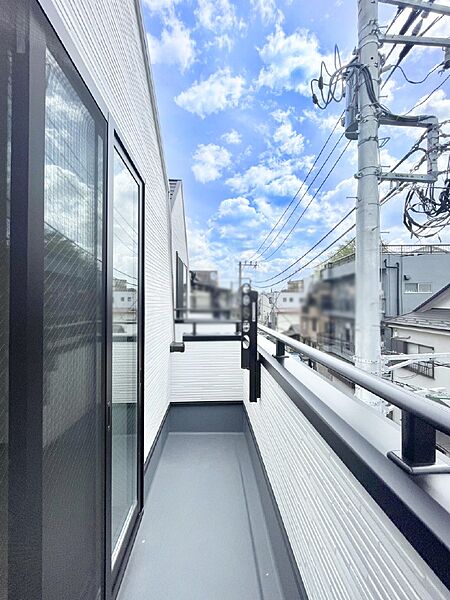 バルコニーを拡大表示