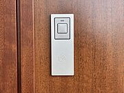 スマートに開錠できる電子キー
