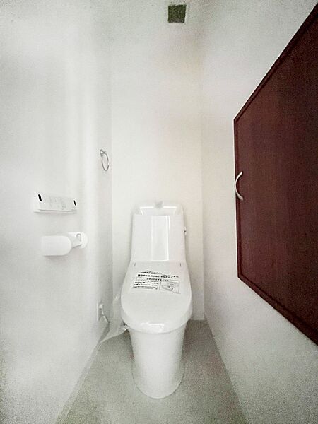 トイレを拡大表示