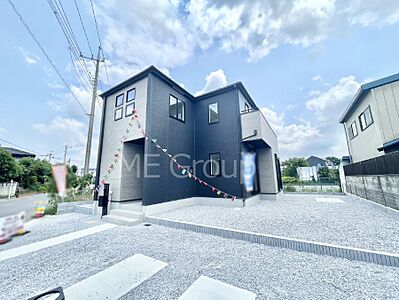 外観：暮らしやすさと居心地の良さにこだわったシンプルで飽きのこないデザイン ！