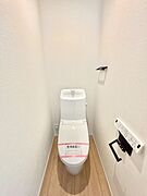 トイレは1階と2階それぞれに配置されていてとても便利です。 