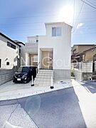 たっぷりの陽光と心地よい風が舞い込む住まい
