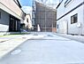 駐車場：生活に欠かせない駐車スペース。