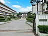周辺：小学校 900m 春日部市立緑小学校
