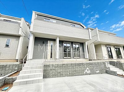 外観:洗練された外観、上質な住空間が広がる室内は永く安心して過ごせる住居です。 外観:洗練された外観、上質な住空間が広がる室内は永く安心して過ごせる住居です。