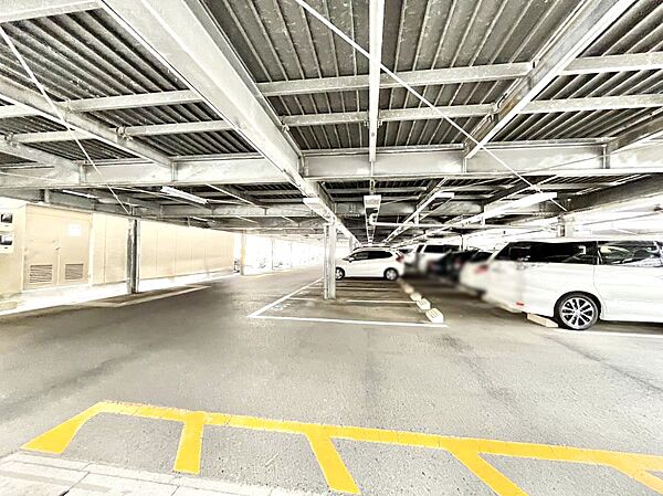駐車場を拡大表示