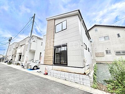 外観:たっぷりの陽光と心地よい風が舞い込む住まい 外観:たっぷりの陽光と心地よい風が舞い込む住まい