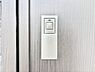玄関：ラクラク開錠！スマートコントロールキー。