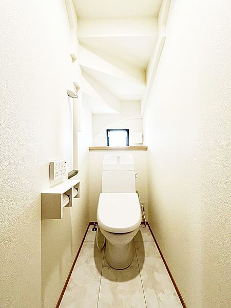 トイレを拡大表示