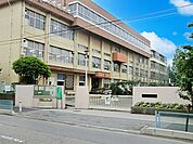 小学校 800m 川口市立朝日東小学校