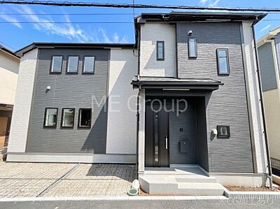 外観:暮らしやすさと居心地の良さにこだわったシンプルで飽きのこないデザイン ! 外観:暮らしやすさと居心地の良さにこだわったシンプルで飽きのこないデザイン !