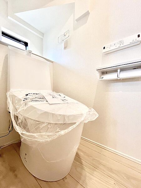 トイレを拡大表示