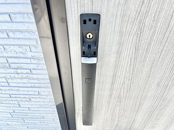 玄関を拡大表示