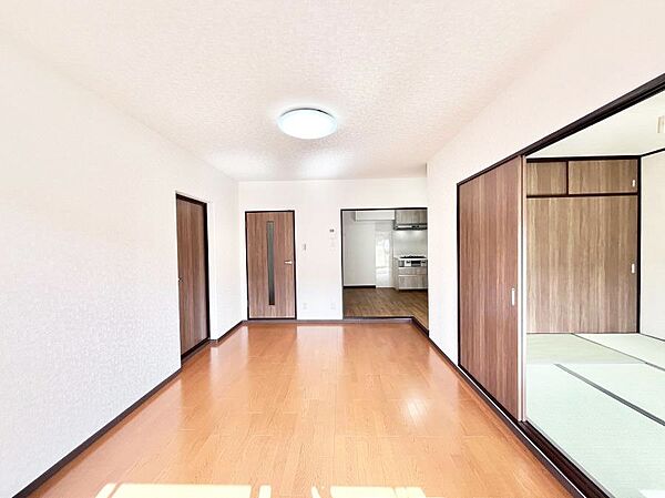 室内を拡大表示