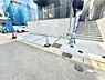駐車場：生活に欠かせない駐車スペース。
