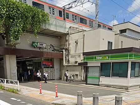 駅 880m 武蔵野線三郷駅