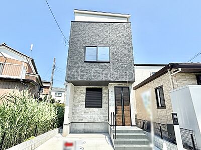 外観:暮らしやすさと居心地の良さにこだわったシンプルで飽きのこないデザイン ! 外観:暮らしやすさと居心地の良さにこだわったシンプルで飽きのこないデザイン !