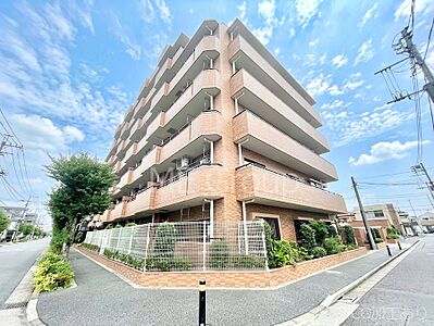 外観：ゆとりが笑顔を生む心地よい生活 