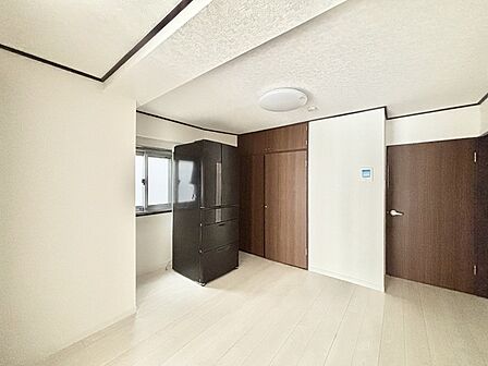 落ち着いた雰囲気のDKは家族みんなの快適空間