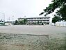 周辺：小学校 550m 市川市立冨貴島小学校