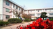 苗代小学校（1,200ｍ、徒歩約15分）