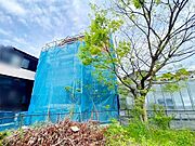 外観南側駐車場です