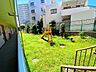 エントランス：敷地内公園