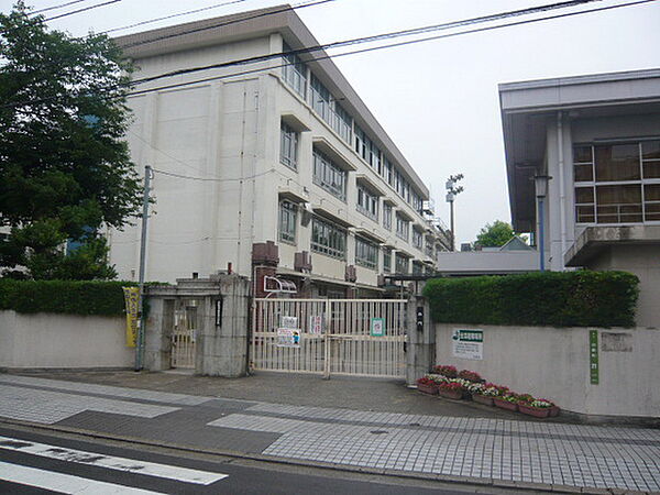 画像18:小学校「広島市立尾長小学校まで364ｍ」