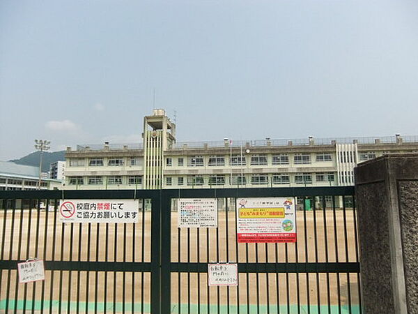 画像21:小学校「広島市立原小学校まで170ｍ」