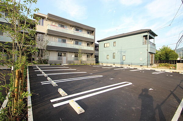 ｇａｒｄｅｎｓ　Ｋａｗａｕｃｈｉ ｜広島県広島市安佐南区川内5丁目(賃貸マンション2LDK・1階・67.35㎡)の写真 その17