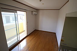 ライネスハイム 3階ワンルームのリビング/ダイニング