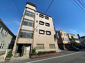 コーポ吉田  ｜ 広島県広島市西区中広町2丁目（賃貸マンション3LDK・4階・61.00㎡） その1