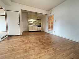 サンシティー十日市 2階3LDKのリビング/ダイニング