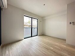 ユニクオーレ五日市II 1階1Kのリビング/ダイニング