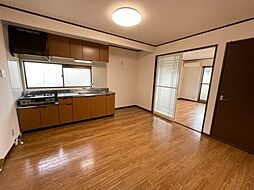 グランデュール横山　Ａ棟 2階3DKのリビング/ダイニング