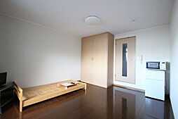 レオパレスポラール 1階1Kのリビング/ダイニング