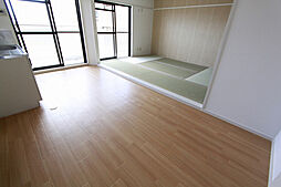 第2仁井田マンション 2階2LDKのリビング/ダイニング