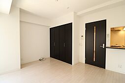 アルル国泰寺 8階1Kのリビング/ダイニング