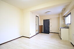 デュウオコート西平塚 2階ワンルームのリビング/ダイニング