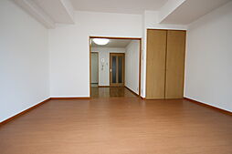 ウエセン幟町 7階1DKのリビング/ダイニング