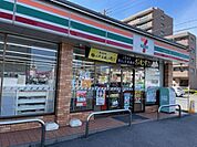 コンビニ「セブンイレブン広島南千田西店まで398ｍ」