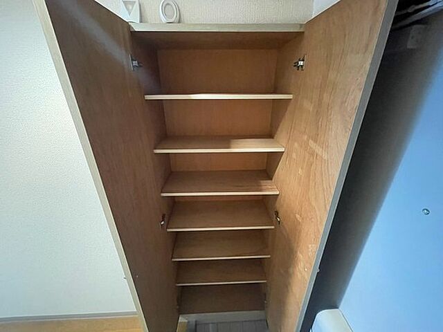 収納