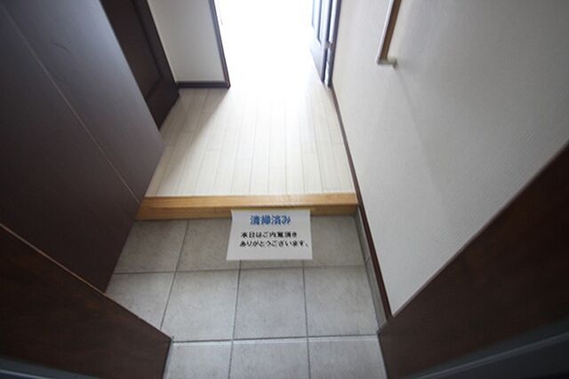 玄関