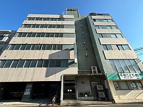 井原ビル  ｜ 広島県広島市中区千田町2丁目（賃貸マンション1LDK・7階・38.00㎡） その1